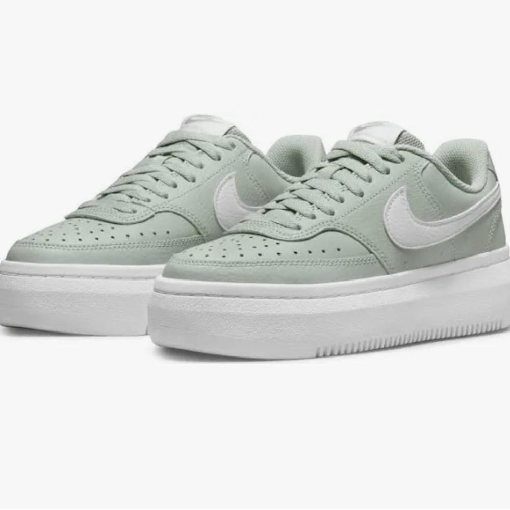 LIKE NEW - Nike Court Vision Alta Seafoam Green 9